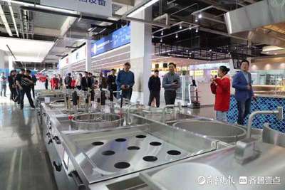 机器人炒菜，未来餐桌新体验——滨州博兴厨具超市探秘